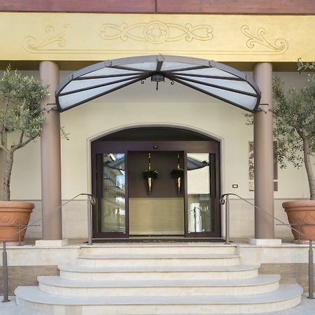Hotel Cavaliere نوتشي المظهر الخارجي الصورة